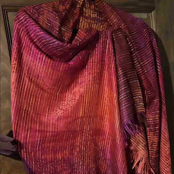 Vibrant Pink and Orange Pashmina - Picture 2 of 4